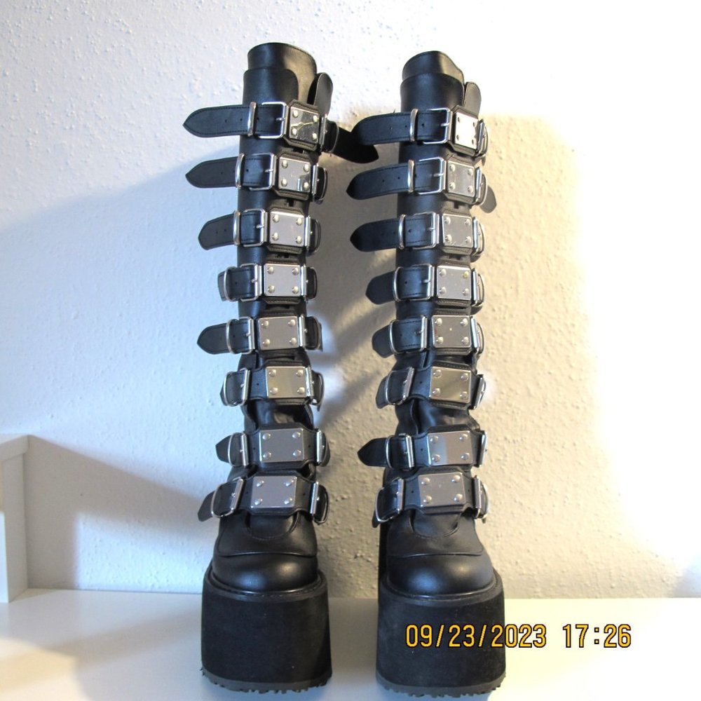 Demonia Trinity Boots